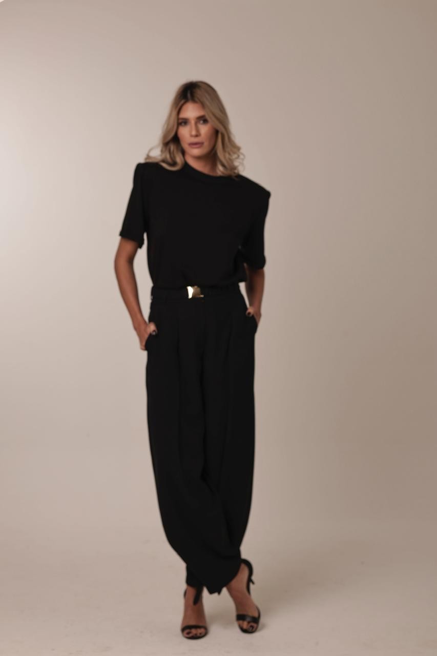 T-shirt Helena - Preto