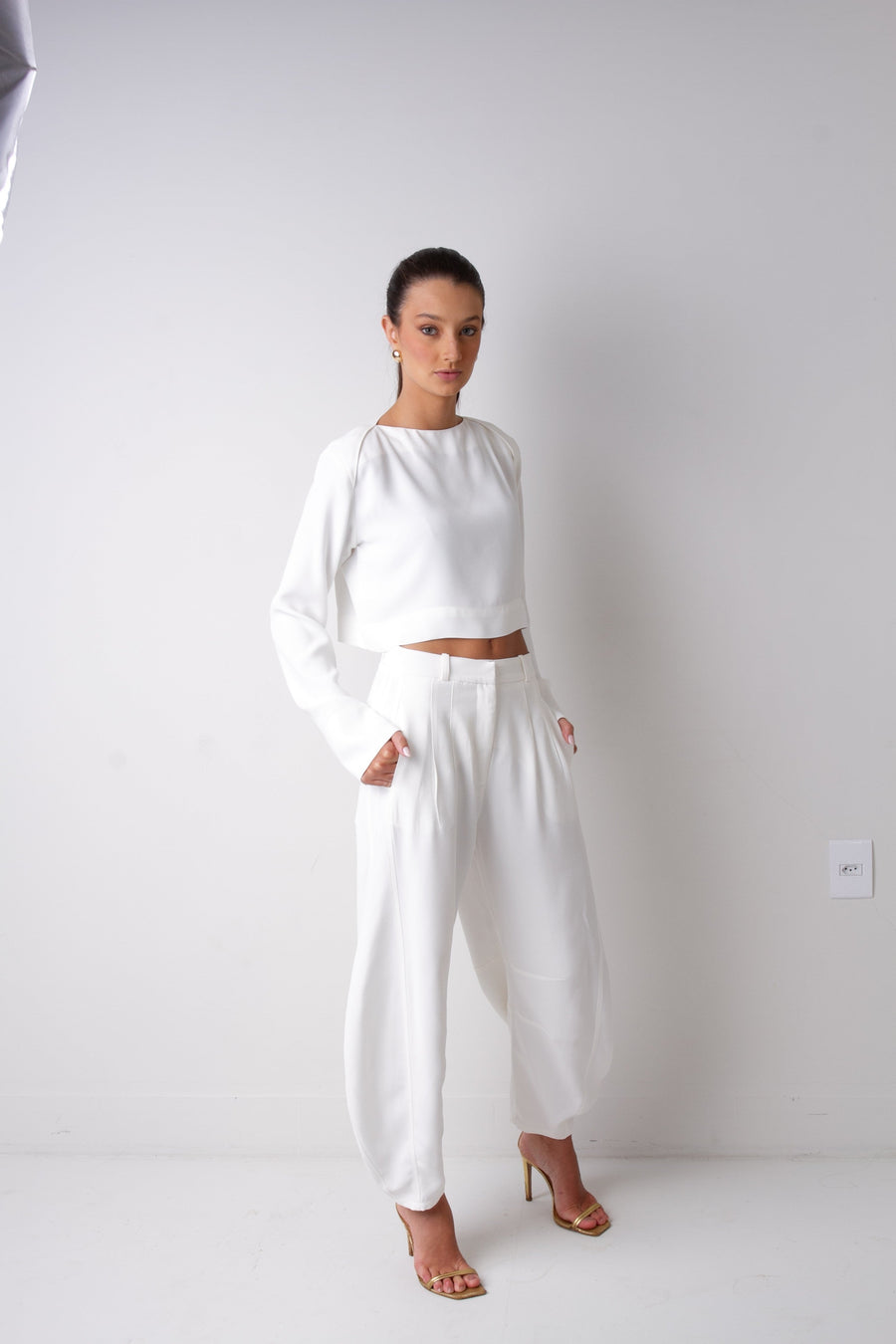Calça Barrel Manuella - Off