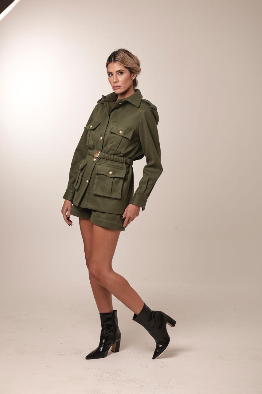Short Camila - Lã Verde Militar