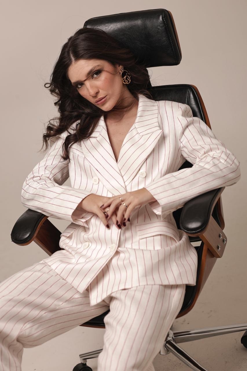 Blazer Risca de Giz  - Vermelho/ Branco