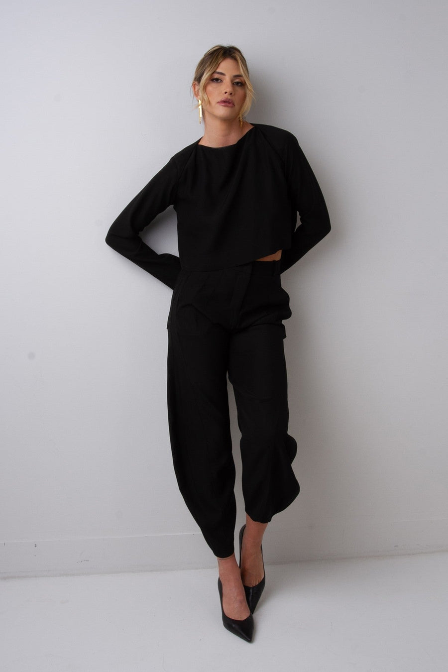 Calça Barrel Manuella - Preto