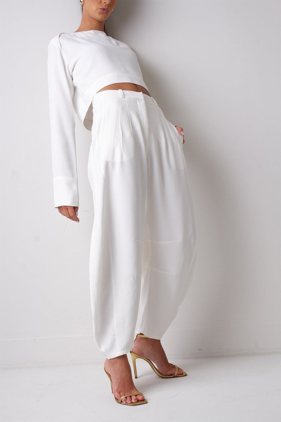 Calça Barrel Manuella - Off